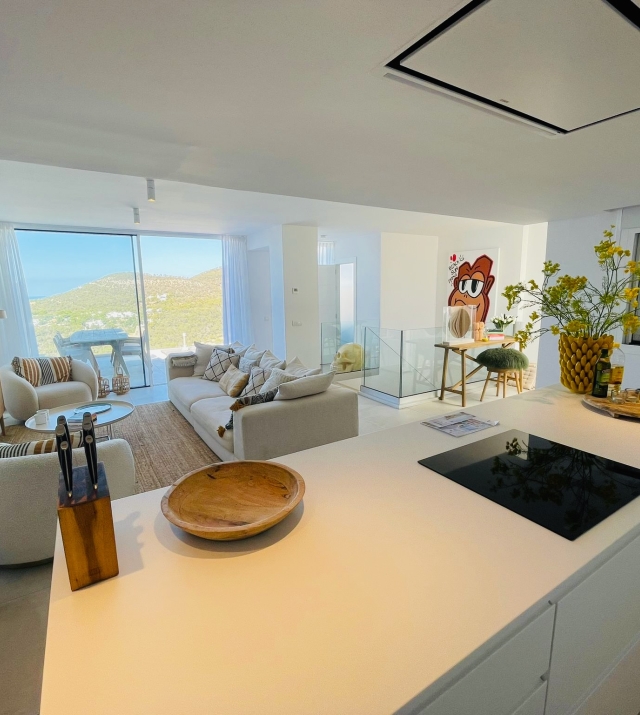 Resa Estates Ibiza for sale koop penthouse Cala Vadella Living 2.jpeg